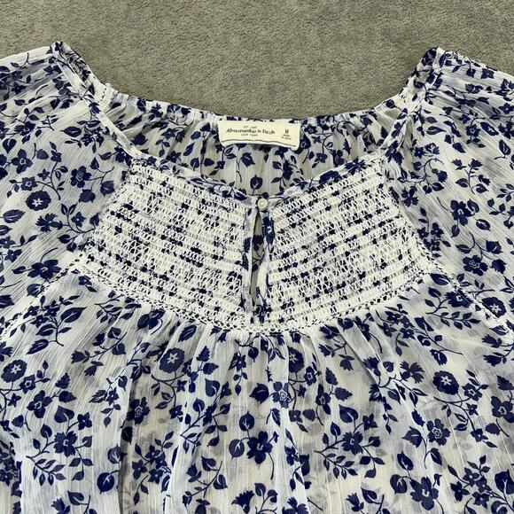 Abercrombie & Fitch Sheer Women's Top Medium Navy White Floral Embroidered Boho - Picture 7 of 12